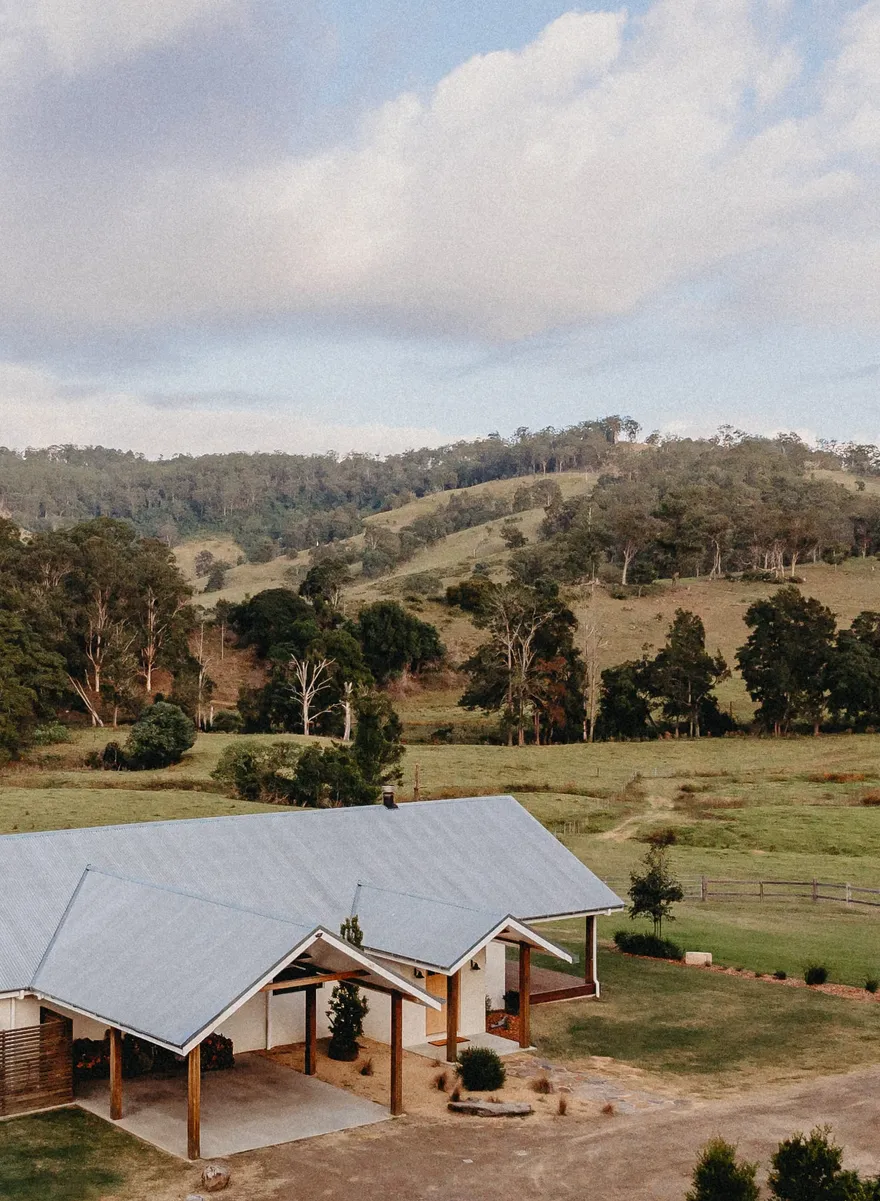 Wallaringa Farm accommodation and rolling countryside from above
